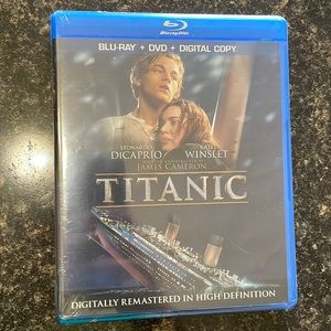Titanic. Blue-Ray. New in package.
